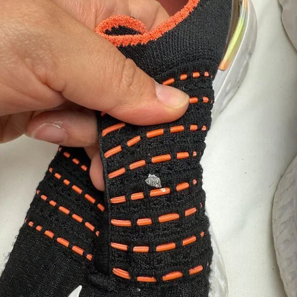 Nike React Phantom Run Flyknit Premium Womens 9 Lightweight Running Shoes - Picture 5 of 9